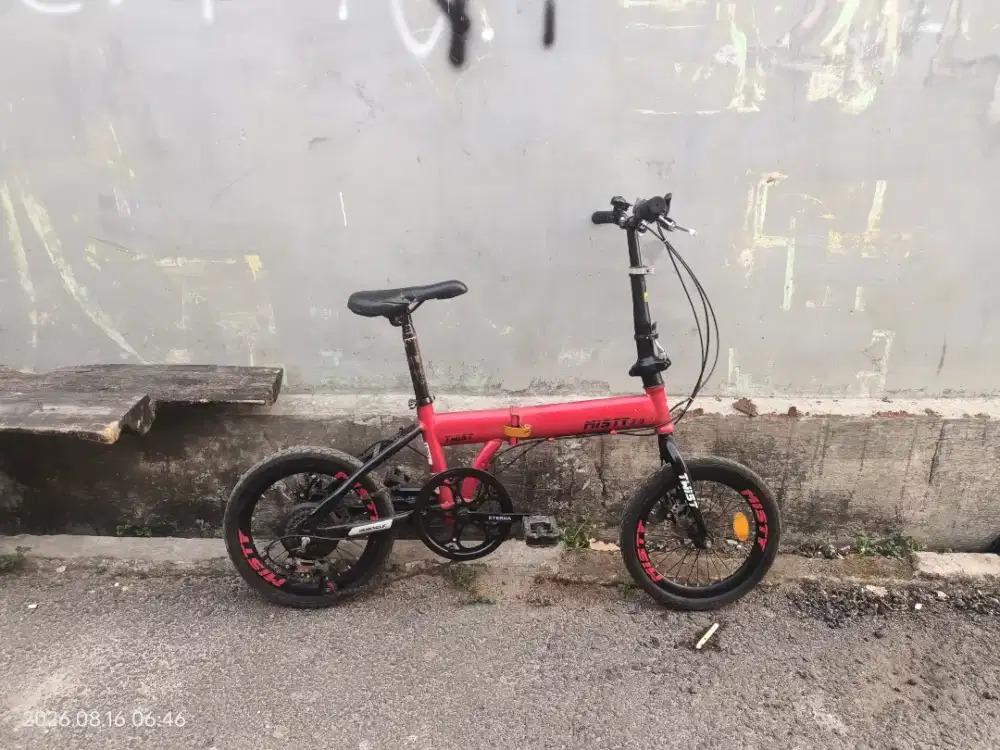 Sepeda lipat 16 in merk vivacycle