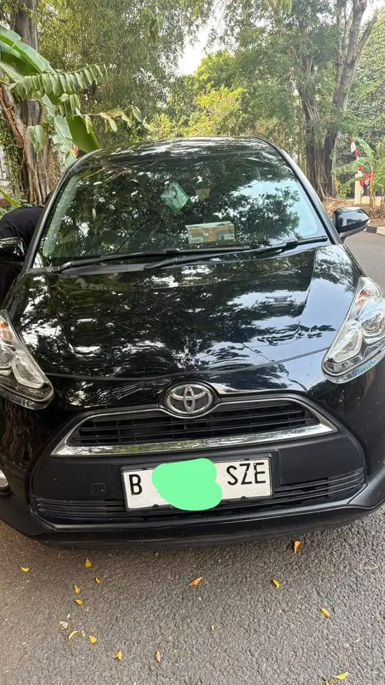 Toyota Sienta LOW  KM AT 2017 KM 84rb Record Resmi Pajak Aman Mulus