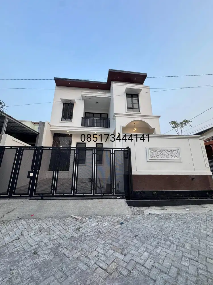 Rumah Mewah Hook di Manyaran Semarang