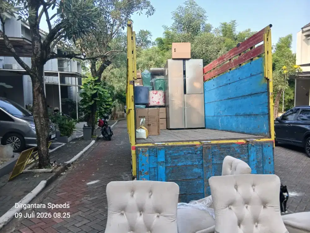 Sewa truk pindahan rumah kantor apartement kos2an gudang dll
