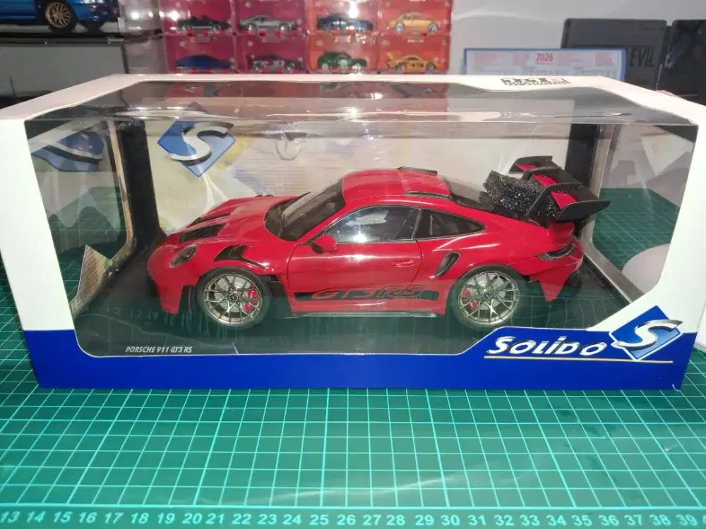 Solido 1/18 Porsche 911 GT3 RS