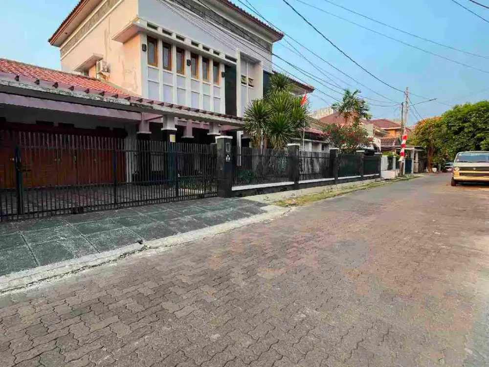 Rumah mewah di Lebak Bulus siap huni