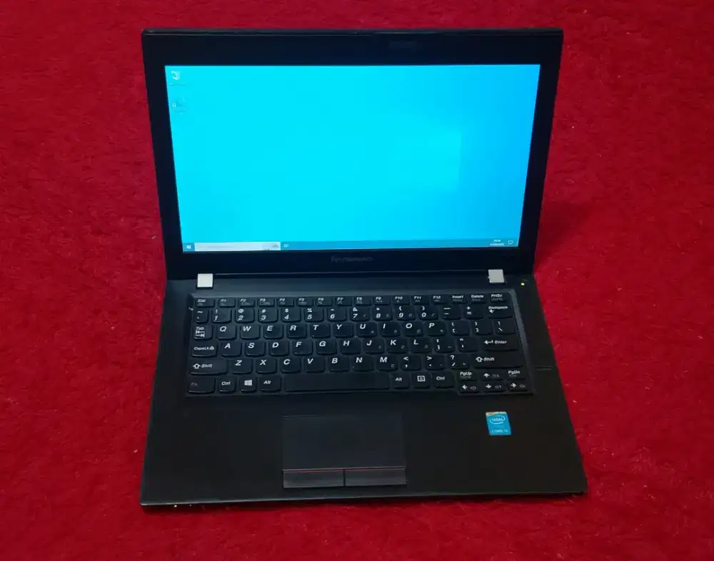 Laptop Lenovo K2450 i5-4210u (4cpus) ram 4 GB HDD 500gb