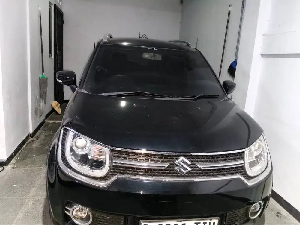 suzuki ignis Hitam MT KEYLESS