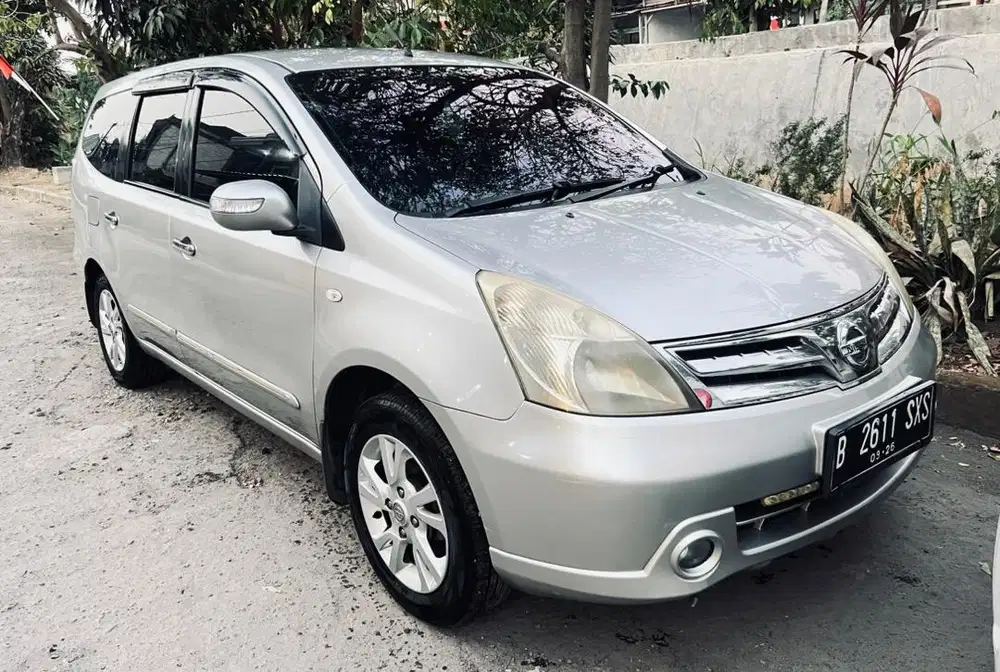 Dijual cepat Grand livina xv ultimate
