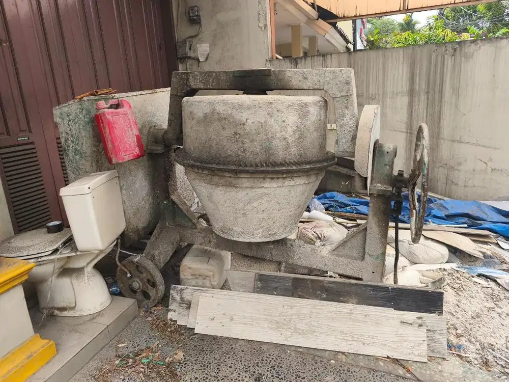 Menerima molen cor bekas proyek