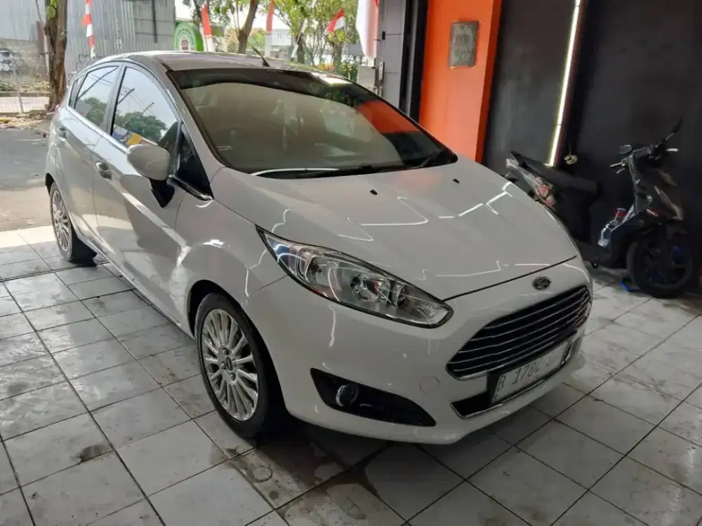 Bismillah Jual Ford Fiesta 2013