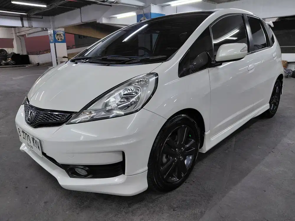 Jazz RS AT 2013 FullOriginal SepertiBaru Gressss Istimewa Sekali Antik
