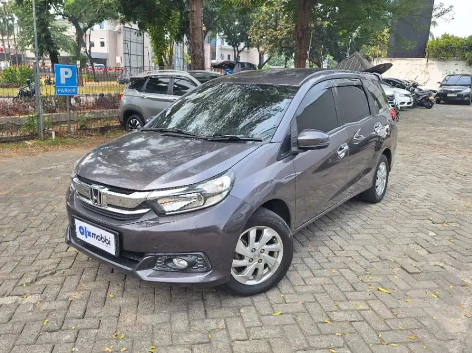 LOW DP Honda Mobilio 1.5 E Bensin-AT 2017 WZB
