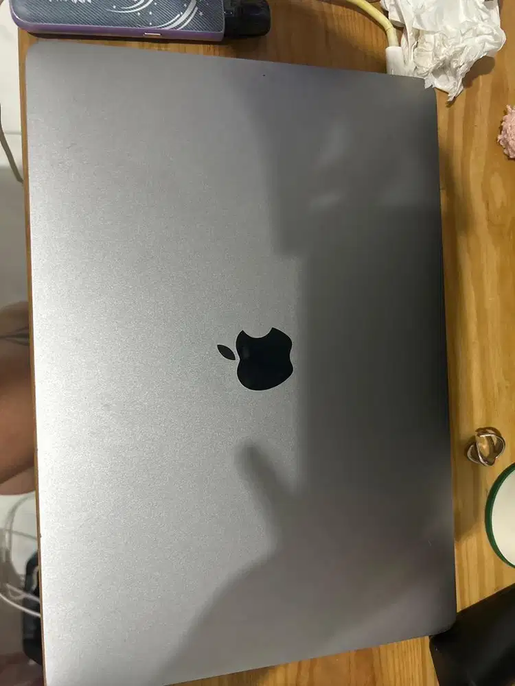 MacBook Pro 13” 2019 i5 8GB – Bekas, Siap Pakai