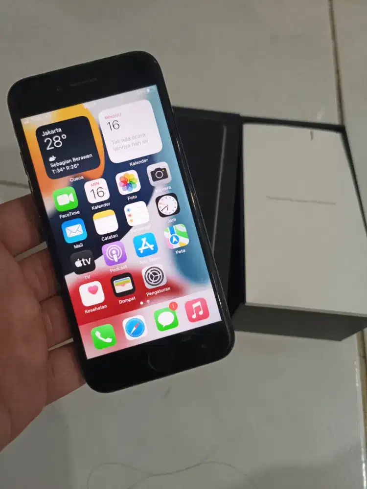 iPhone 7 256gb inter  sinyal aman permanen mulus normal murah meruah
