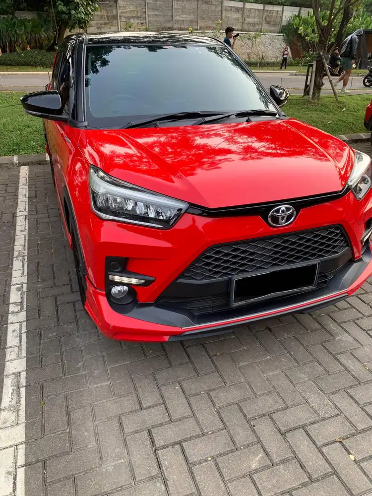Toyota Raize 1.0T GR Sport CVT TSS At 2021 Merah (Two Tone)