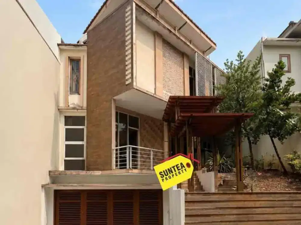 Di Sewakan Rumah Modern Semi Furnished Siap Huni di Lebak Bulus Lokasi Strategis di Jakarta Selatan
