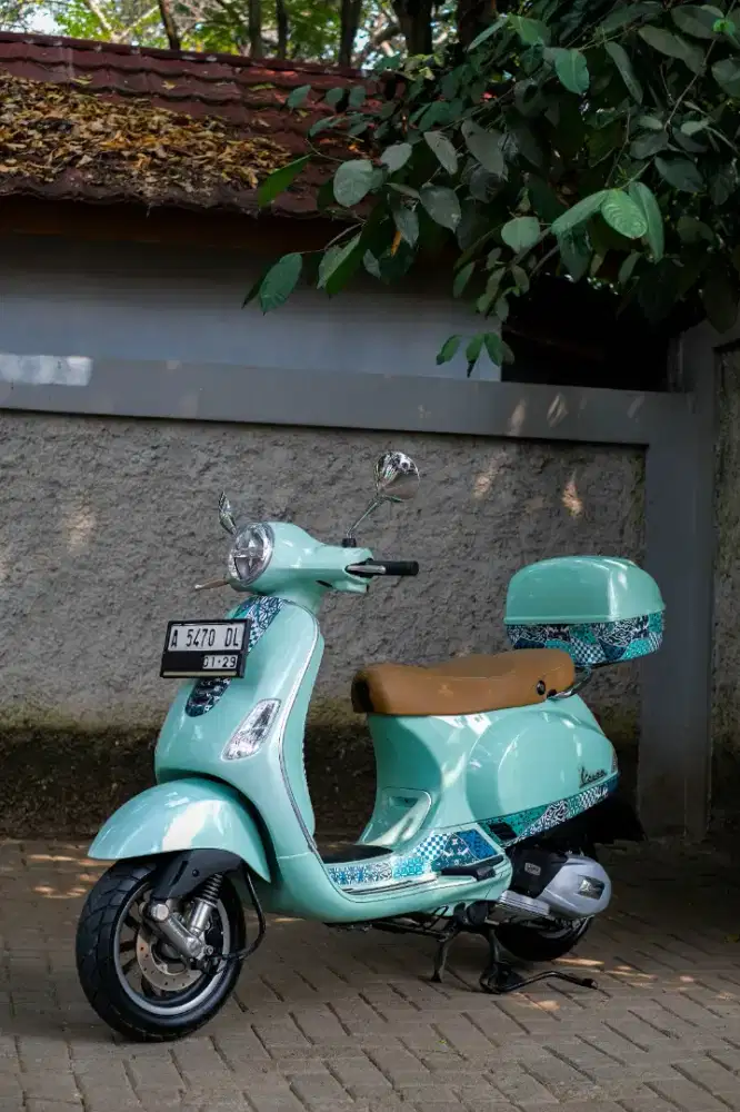 PIAGGIO VESPA LX 125 IGET BATIK LIMITED EDITION TERMURAH BERGARANSI