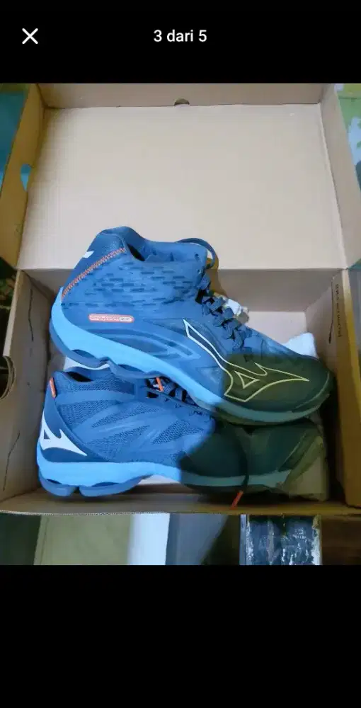 Mizuno Z7 wave lightning