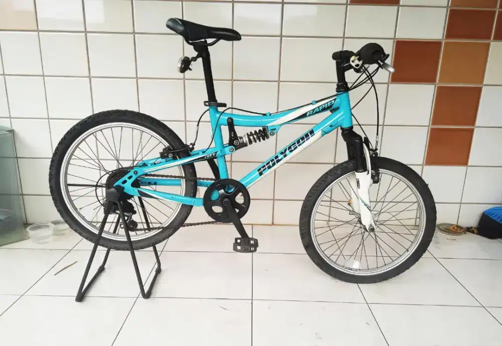 Sepeda gunung MTB anak uk20 Polygon Rapid asli