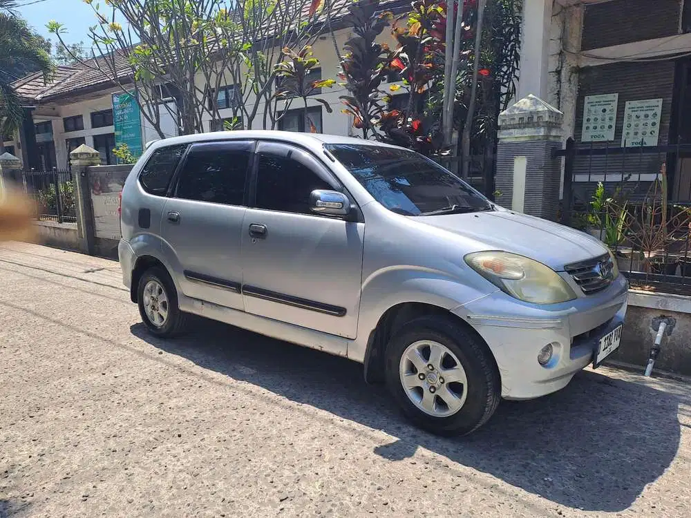 Toyota Avanza 2006 Bensin