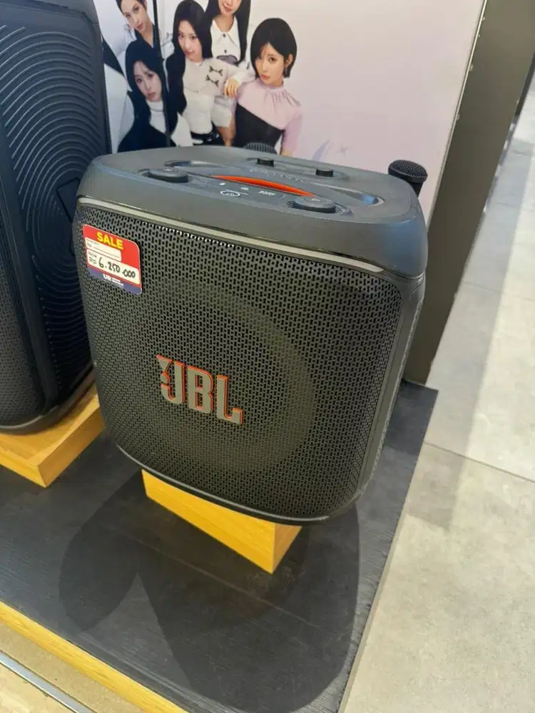 SPEAKER PARTY BOX JBL URBAN REPUBLIC