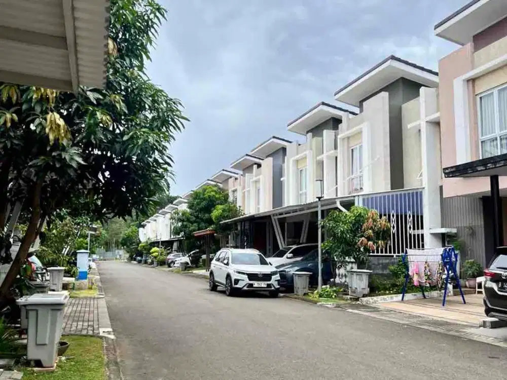 DIJUAL CEPAT RUMAH 2 LANTAI CLUSTER ROSSINI SYMPHONIA DI GADING SERPONG