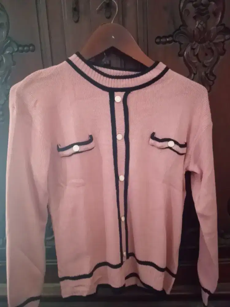 Knitt WYL cardigan