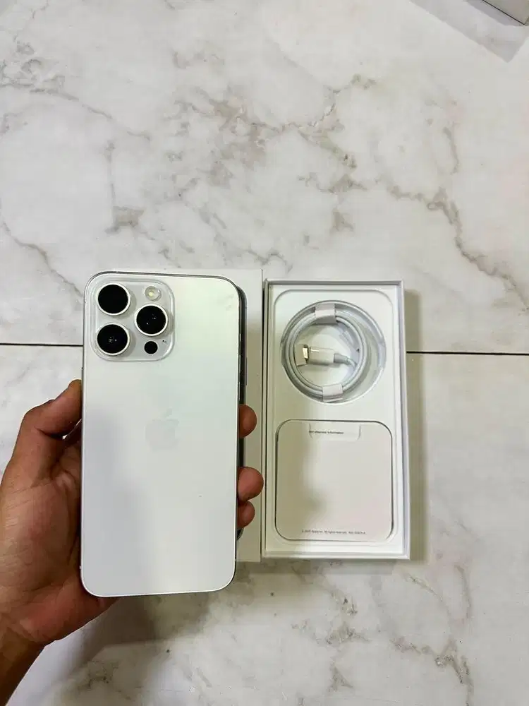 IPHONE 15 PROMAX 256 GB INTER