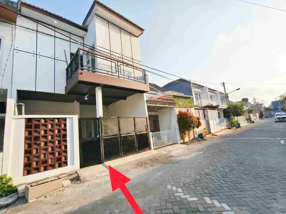 Jual Dibawah Harga Pasar Rumah 2 Lt One Gate Full Renov Lantai Granit Siap Huni Di Wonorejo Surabaya Dekat OERR MERR dan Tol Tambak Sumur, Galaxy&RS PREMIER jg IPH
