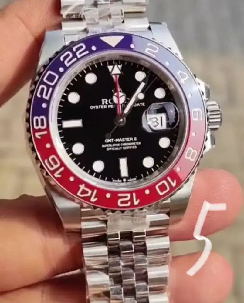 Laku di jual semua macam dan warna jam tangan rolex LKP dan otomatis