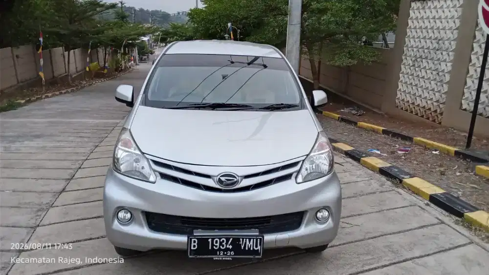 DAIHATSU XENIA 1.0M MT 2015