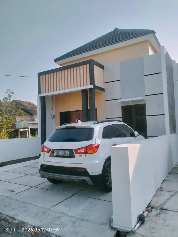 RUMAH BARU SIAP HUNI BANGETAYU WETAN WOLTERMONGINSIDI SEMARANG TIMUR