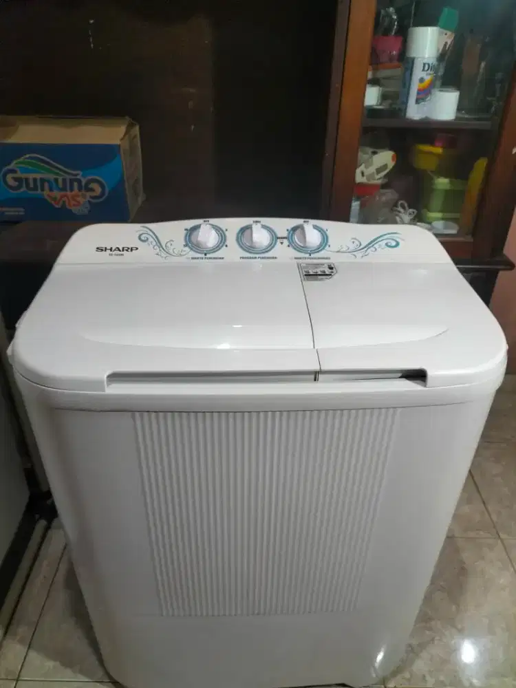 Mesin cuci Sharp 2tabung,normal, Bekasi Utara.