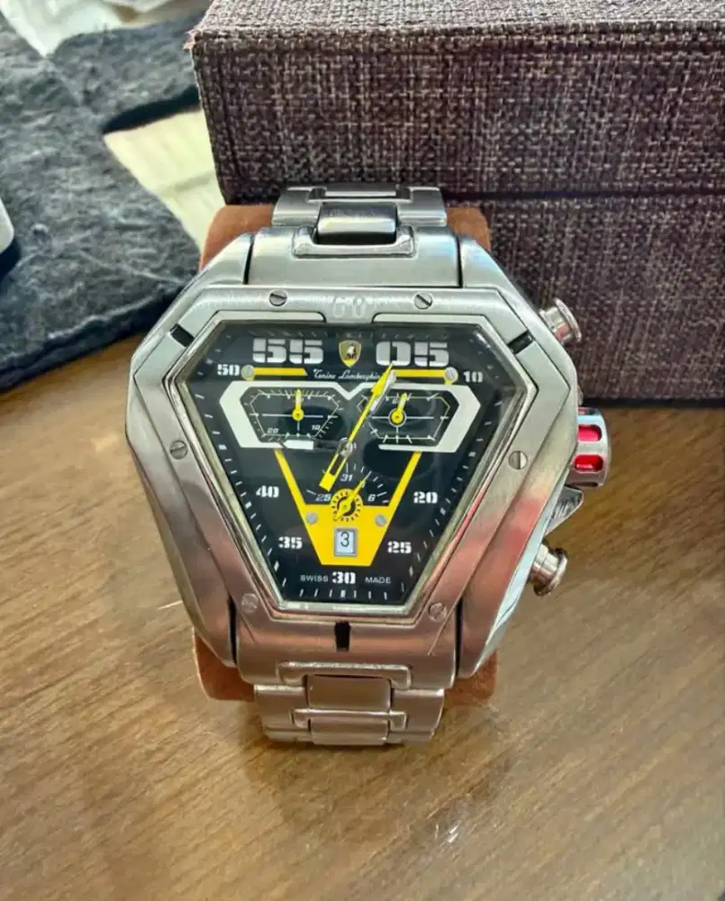 Di jual semua barang kesenangan model bulat,petak,segi 3
