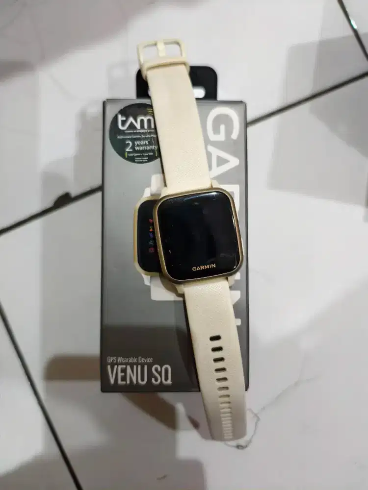 Garmin Venu SQ 1 40mm non music resmi