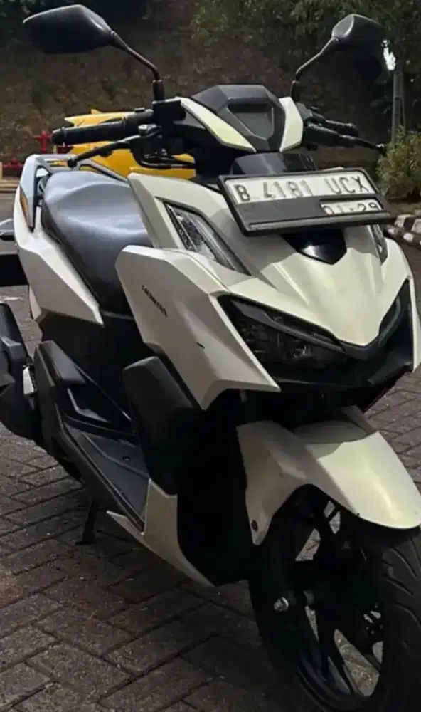 Vario 160 CBS 2024 Bln 1 B-DKI/Jakut PJK ON Remot 1 Gres KM 9rb