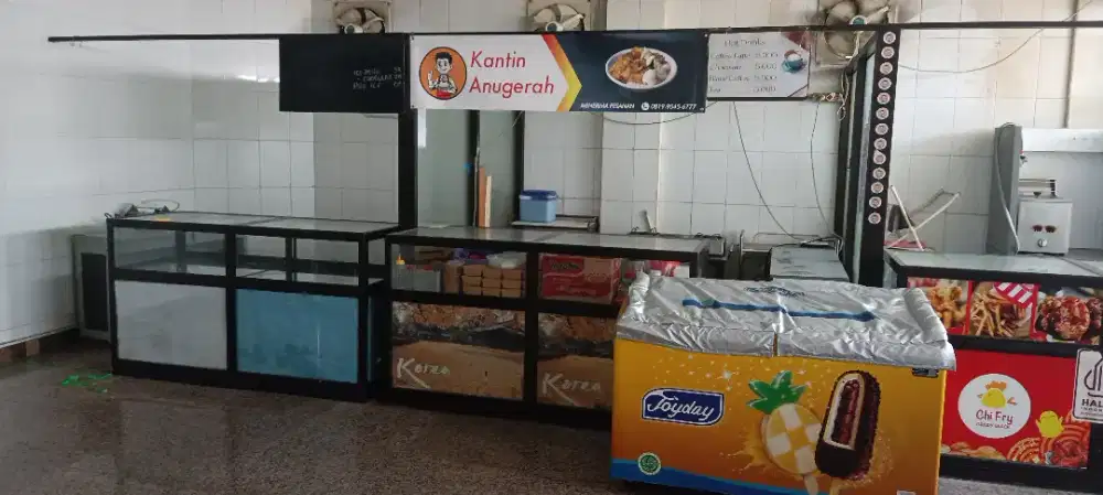 kantin makanan fakultas