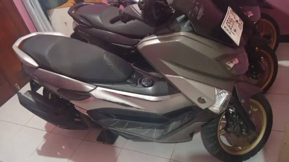 Yamaha nmax tahun 2019