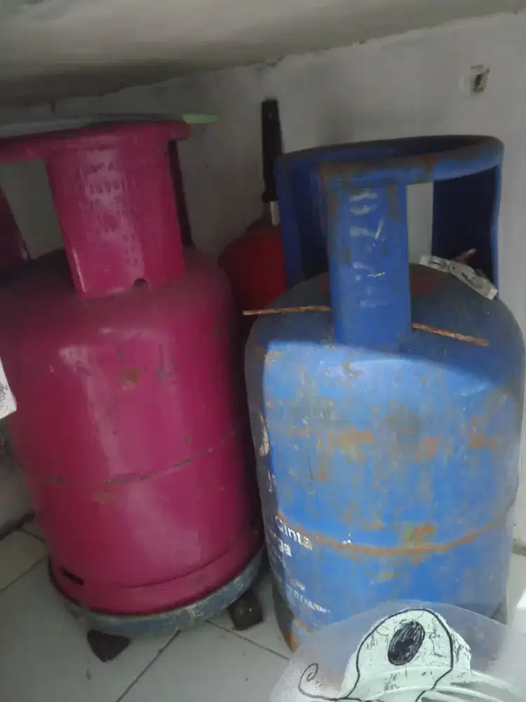 Tabung gas elpiji 12kg