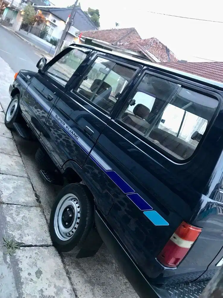 Toyota Kijang 1990 Bensin