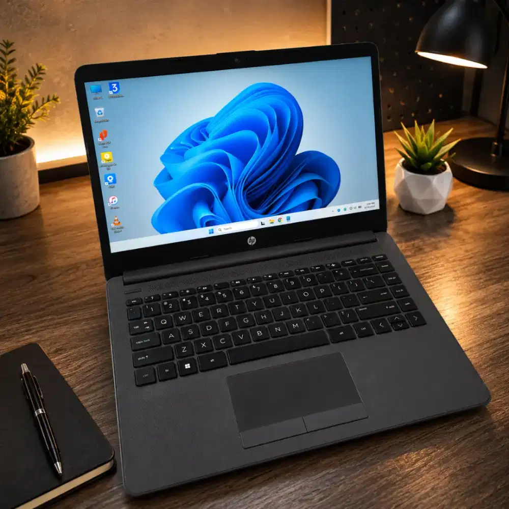 Laptop HP 245 Ryzen 3-5425u ram 8gb ssd 256gb