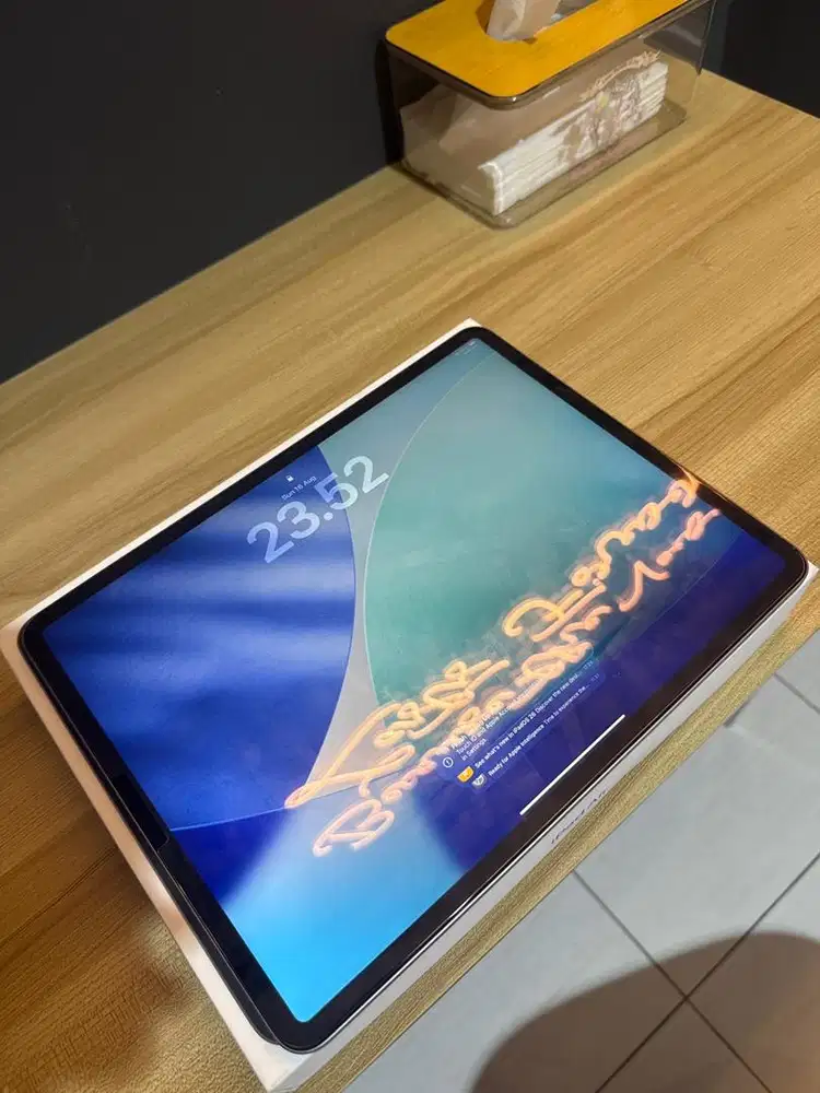 Ipad M2 13 inch 128 GB iBox