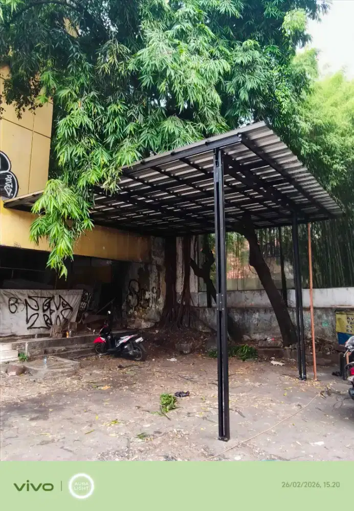 Tukang kanopi baja ringan