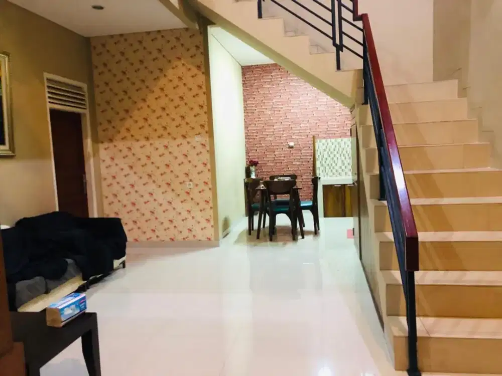 Disewakan Rumah di Kemang Utara Siap Huni Akses Mudah ke Mampang, Antasari, Cilandak
