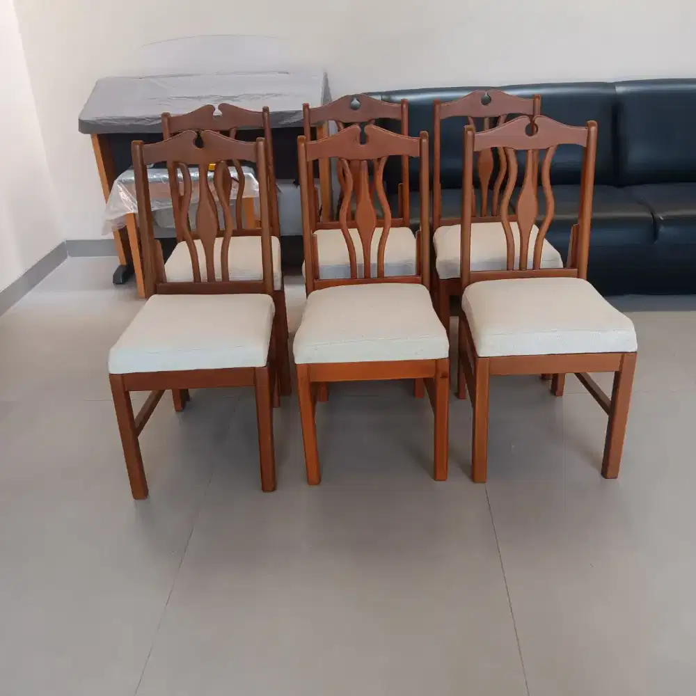 Servis sofa perbaikan