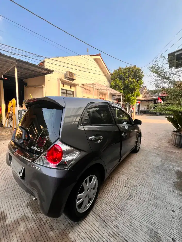 Brio Satya E M/T  Murah