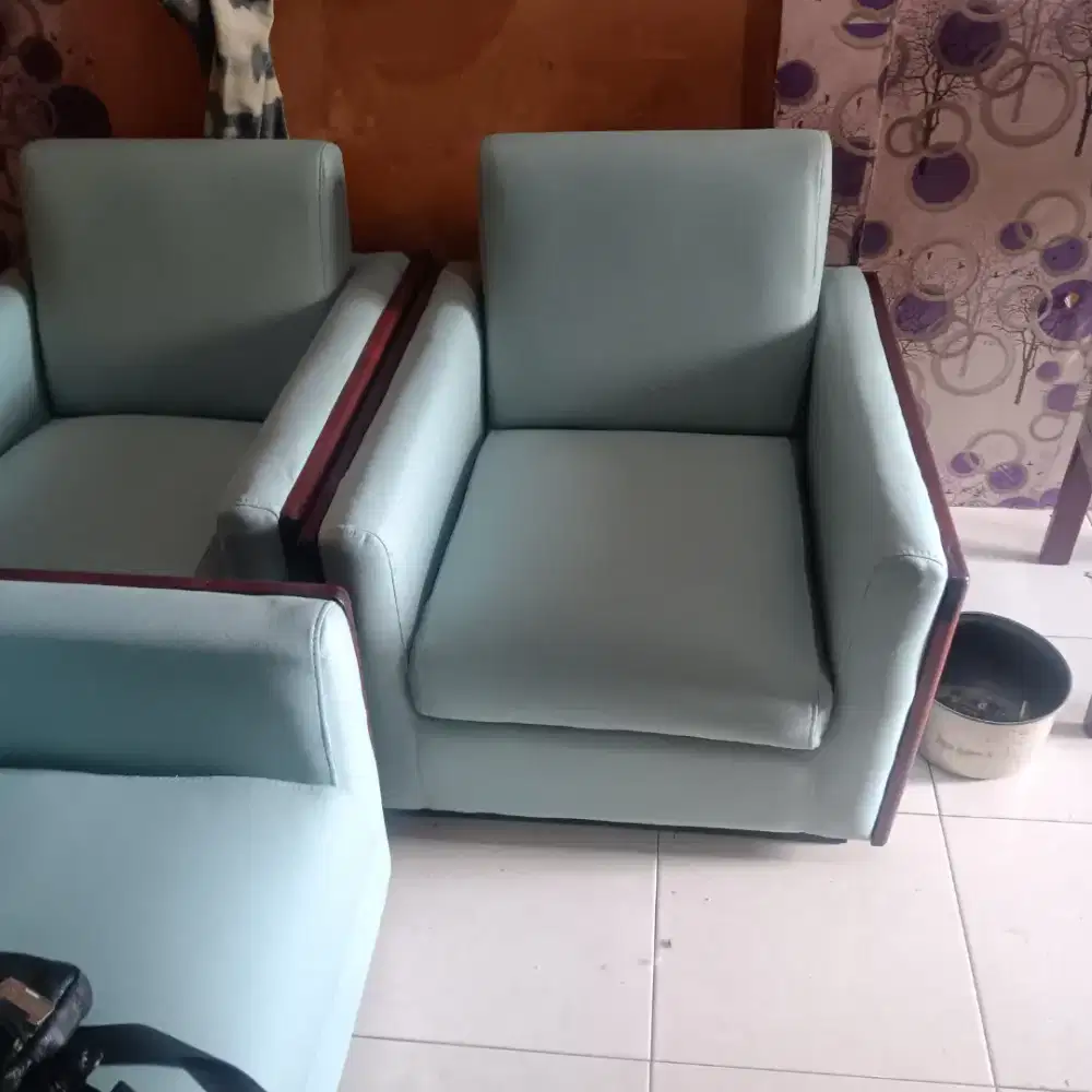 Ganti/servis sofa