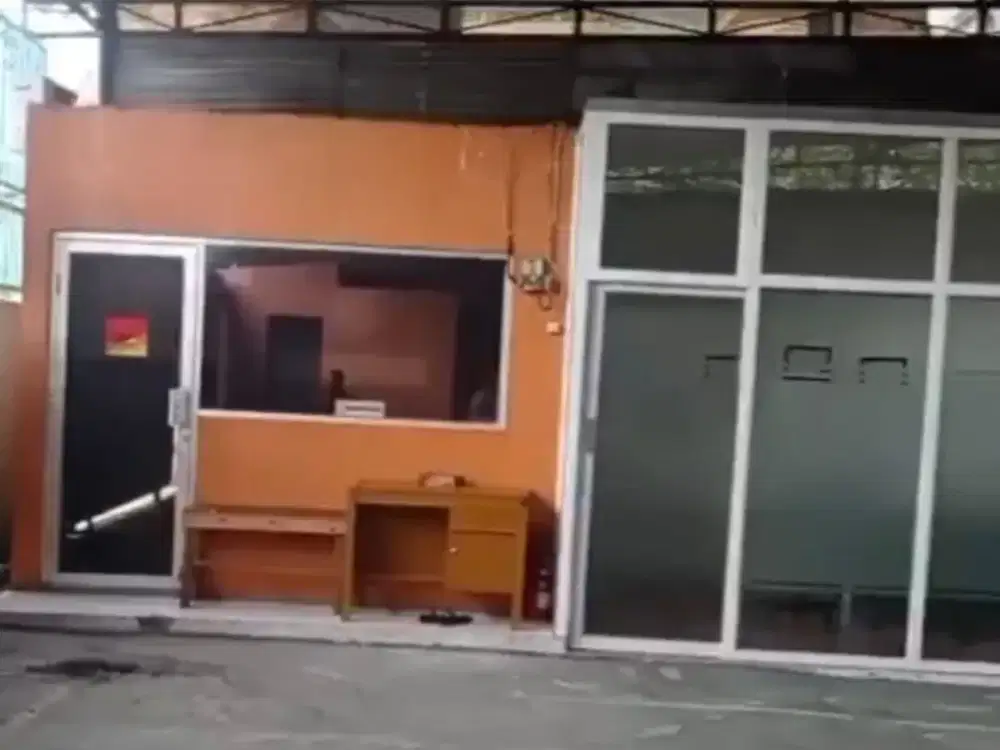 Dijual Gudang di Jatiasih - Bekasi. SHM. Mobil tronton bisa masuk