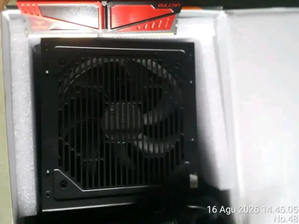 Power supply 450 dan ram 4 gb ddr 4