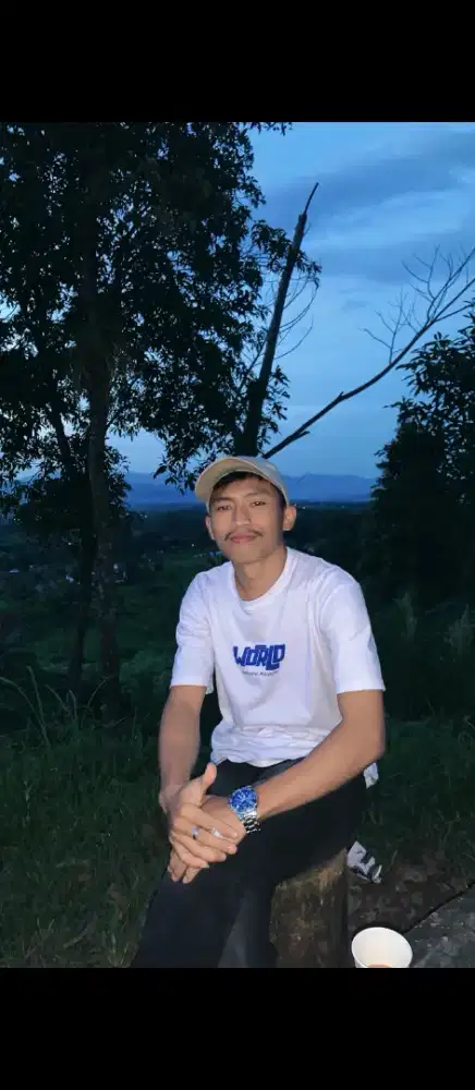 Cari kerja apa saja serabutan/jaga rumah juga boleh