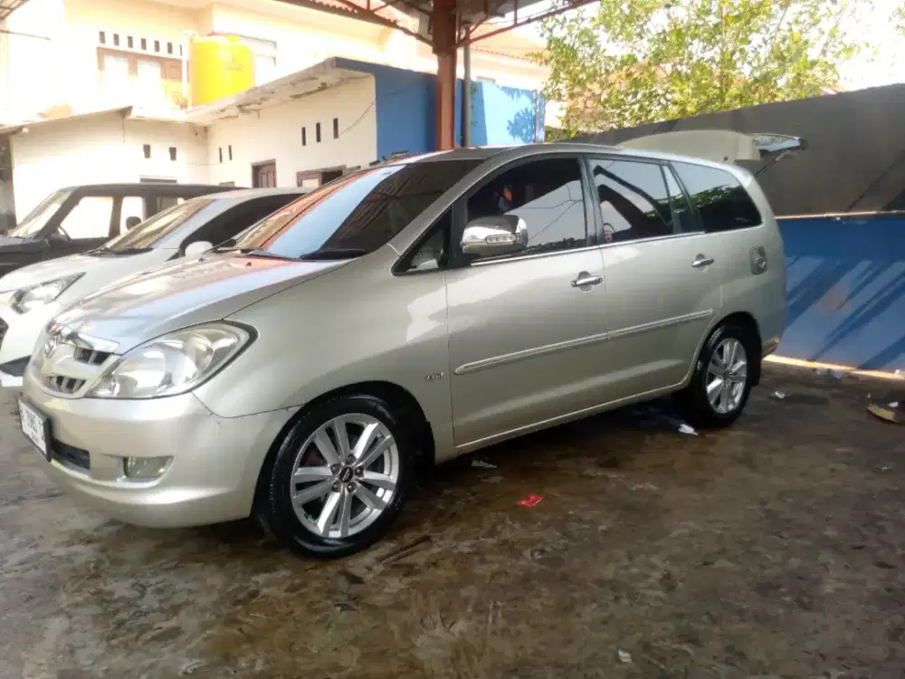 Innova bensin 2006 tipe V