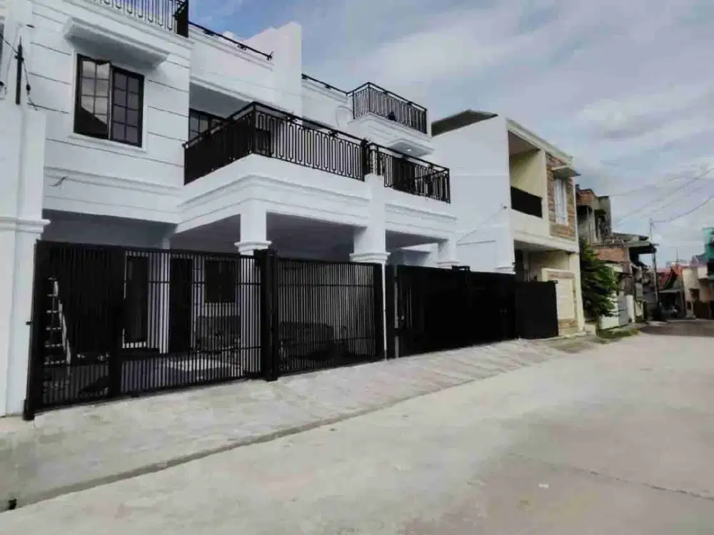 Dijual Baru Design Classic Dalam Komplek KAV DKI Pondok Kelapa Jakarta Timur