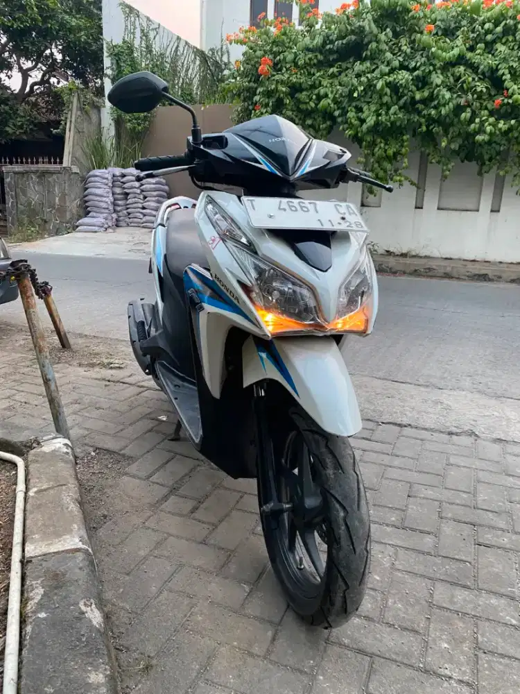 Vario kzr 125 plat T purwakarta